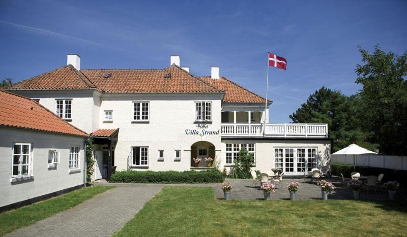 Villa Strand Hornbaek Bagian luar foto